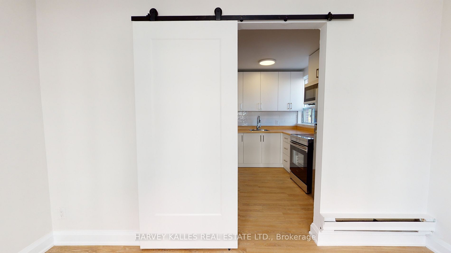 399 Dupont Street 102