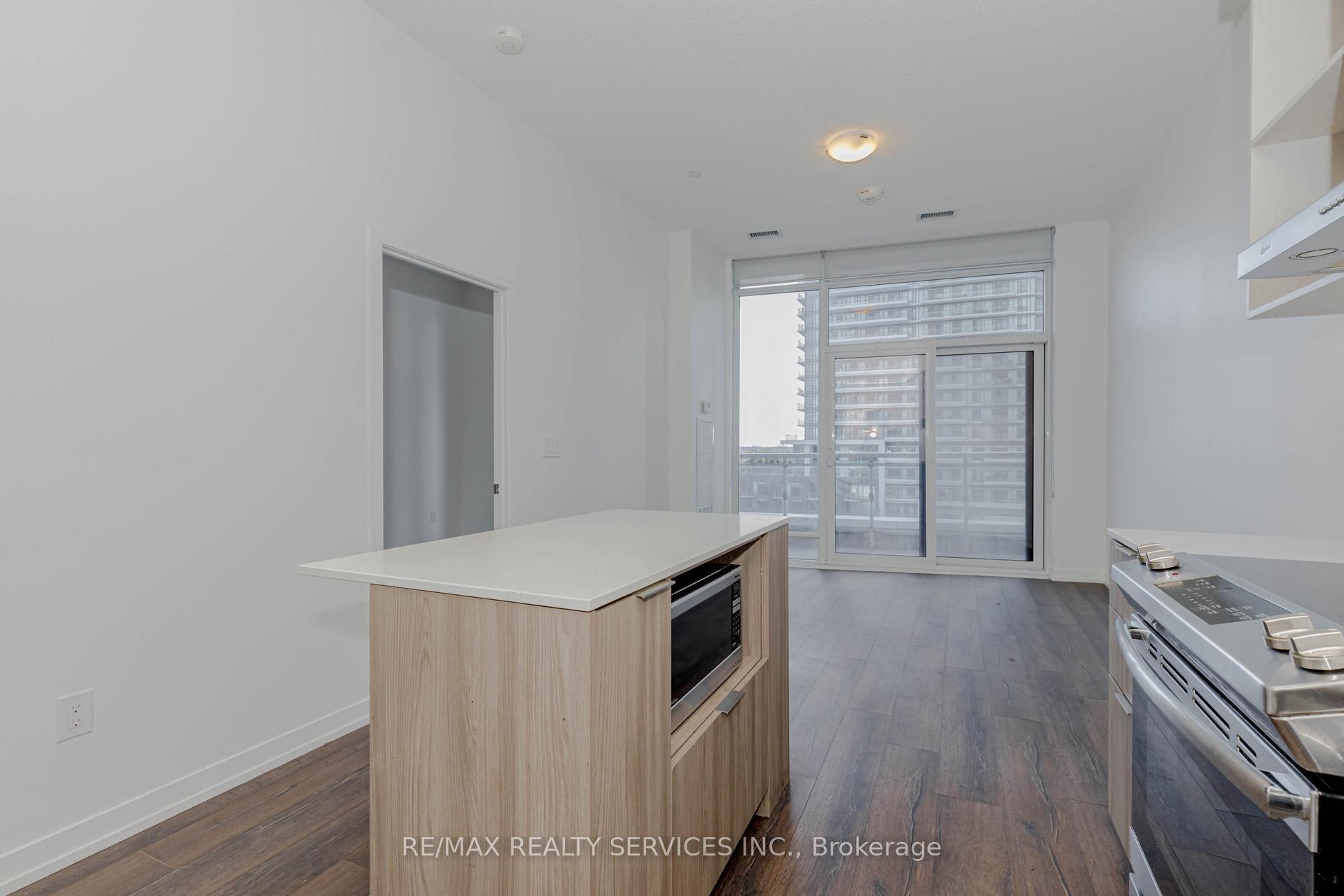 2 Bedrooms Condo at 2520 Eglington,  Mississauga For sale