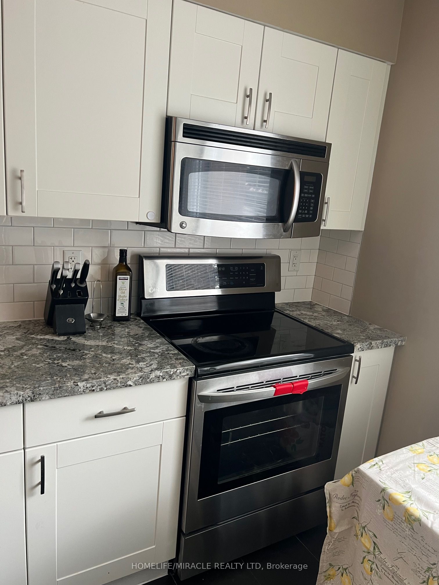 #39 - 2020 South Mill Way, Mississauga, ON L5L 1K2