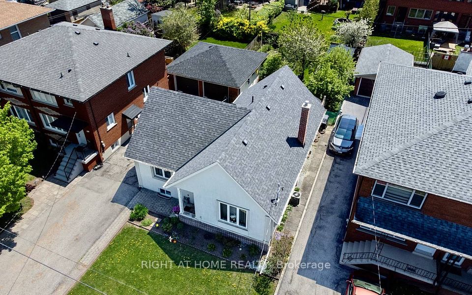25 Burlingame