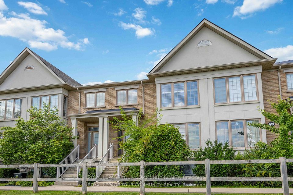 8900 Bathurst Street