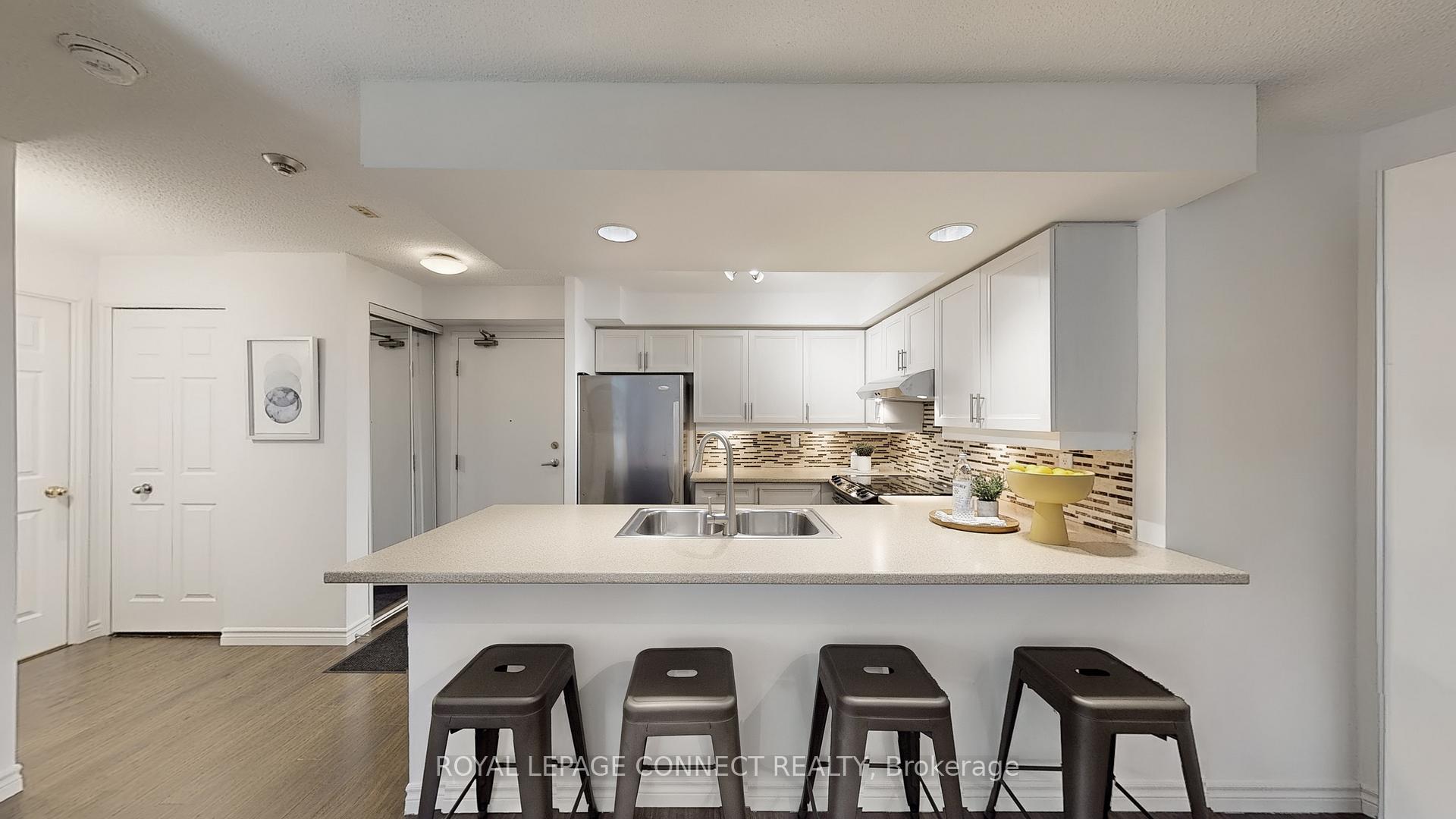 1 Bedroom Condo at 801 King, Toronto For sale