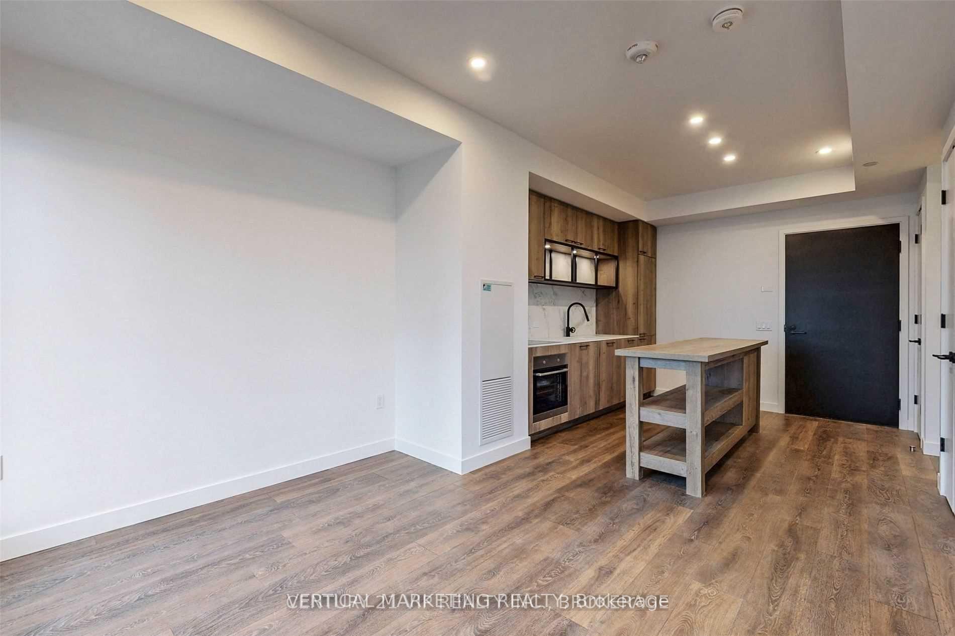 1 Bedroom Condo at 505 Richmond,  Toronto For sale