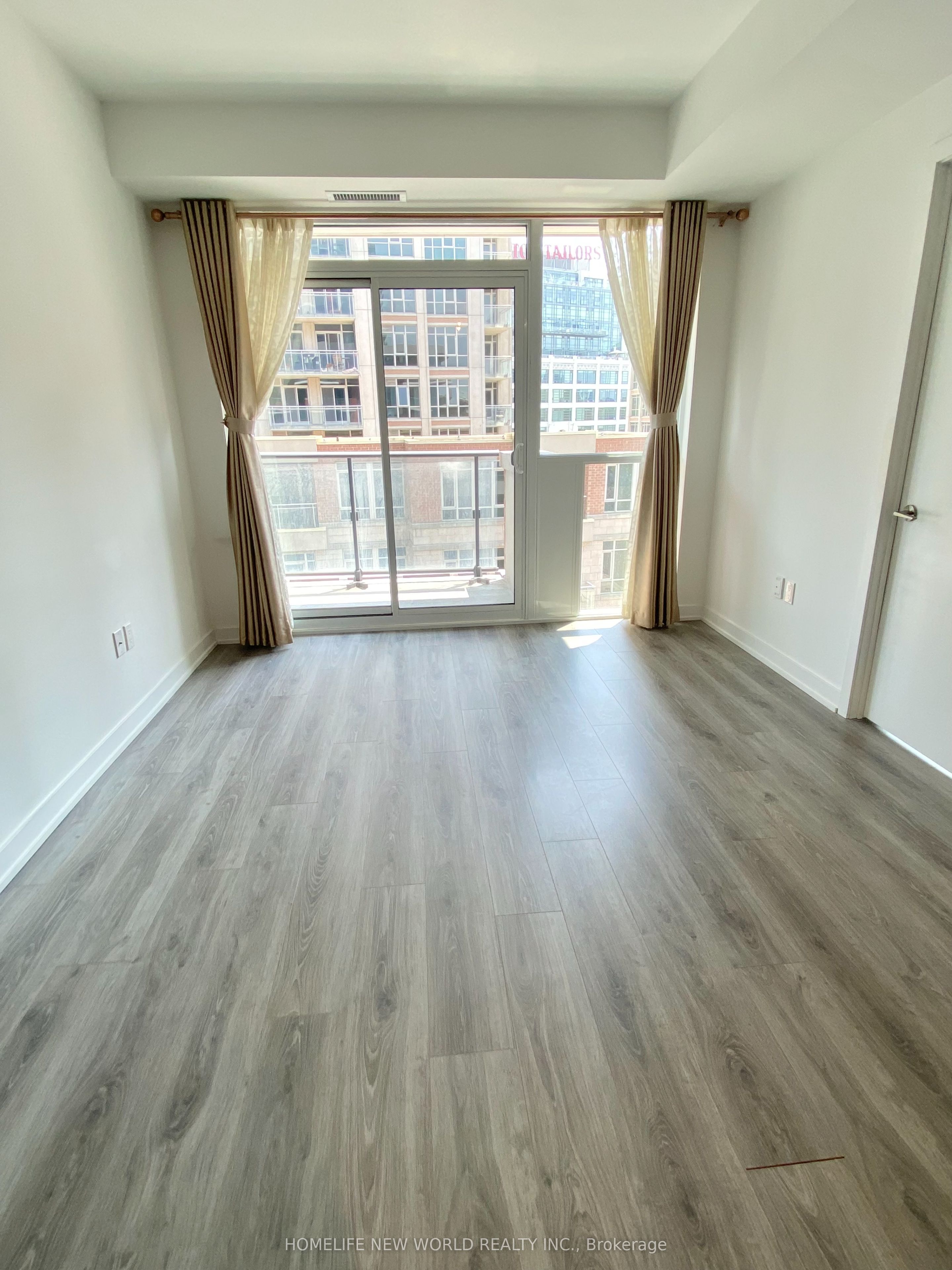 38 Iannuzzi Street, #520