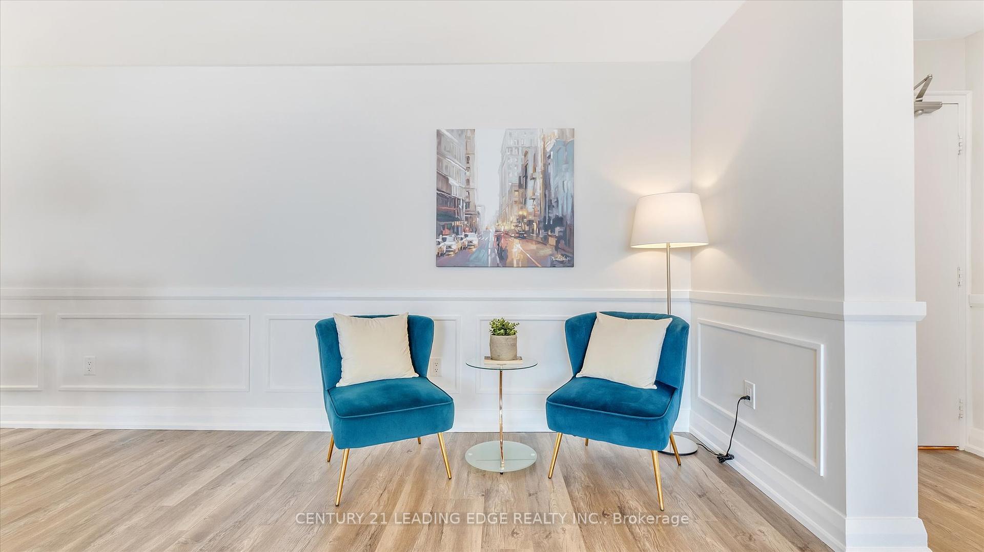 2 Bedrooms Condo at 80 Antibes, Toronto For sale