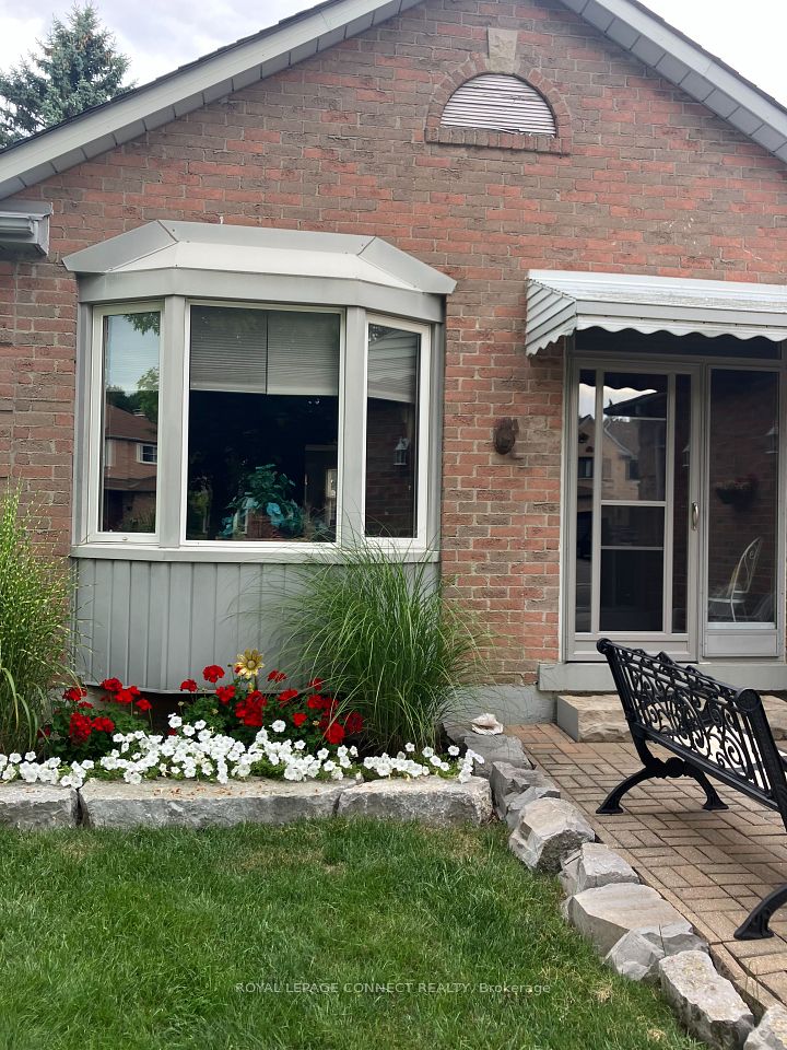 https://trreb-image.ampre.ca/TPXLY-41_RVxpYll82IEhqIpsTmIh4MCwzvxAtUZnVQ/rs:fit:960:960/wm:.5:so:0:50:.4/wmsh:10/wmt:PHNwYW4gZm9yZWdyb3VuZD0nd2hpdGUnIGZvbnQ9JzY4Jz5ST1lBTCBMRVBBR0UgQ09OTkVDVCBSRUFMVFksIEJyb2tlcmFnZTwvc3Bhbj4/cb:20250417022245/L3RycmViL2xpc3RpbmdzLzQwLzY0LzQ4LzIzL3AvNjA5NDI5ZjEtYWNkNy00MTI2LWJjN2MtMmJkNTVhNjViMDU1LmpwZw.jpg