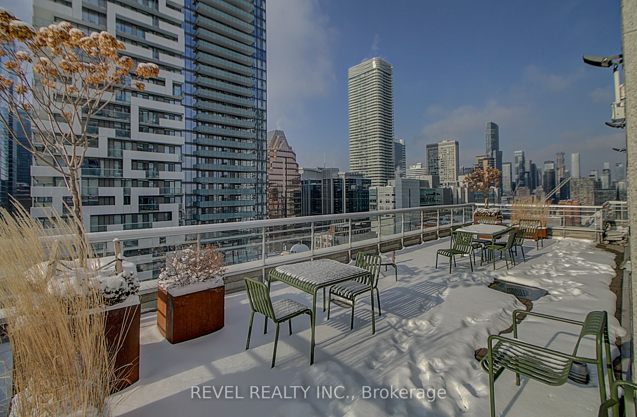50 Lombard Street, #1004