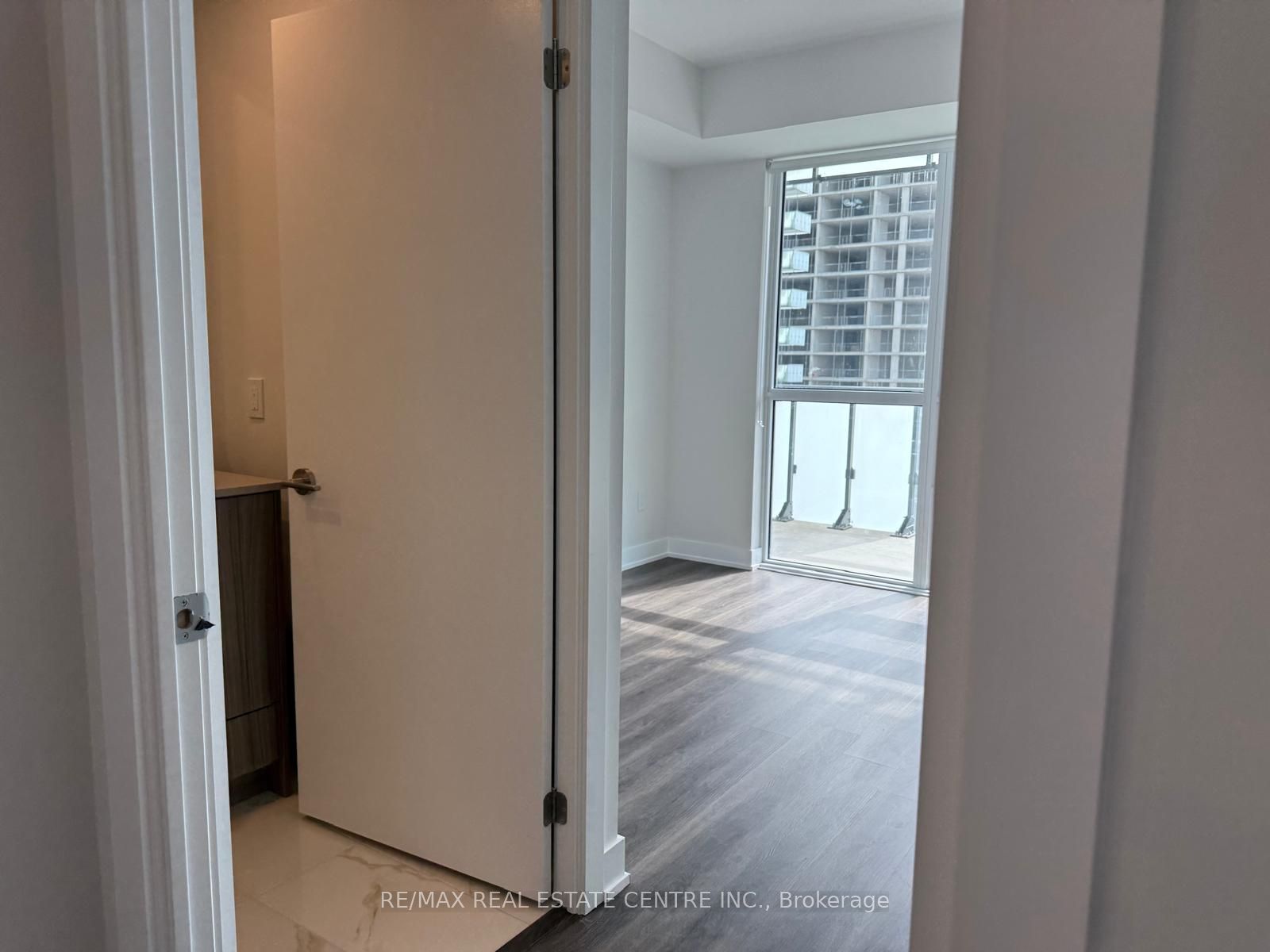 430 Square One Drive, #1007