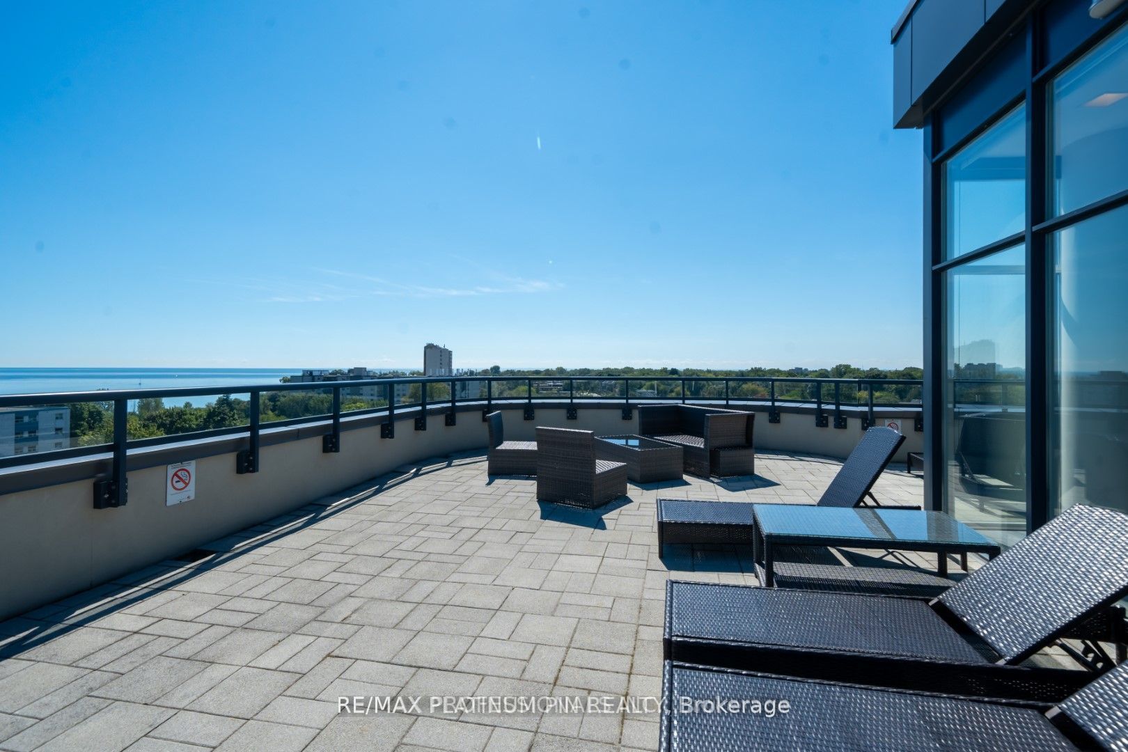 11 Superior Avenue, #812