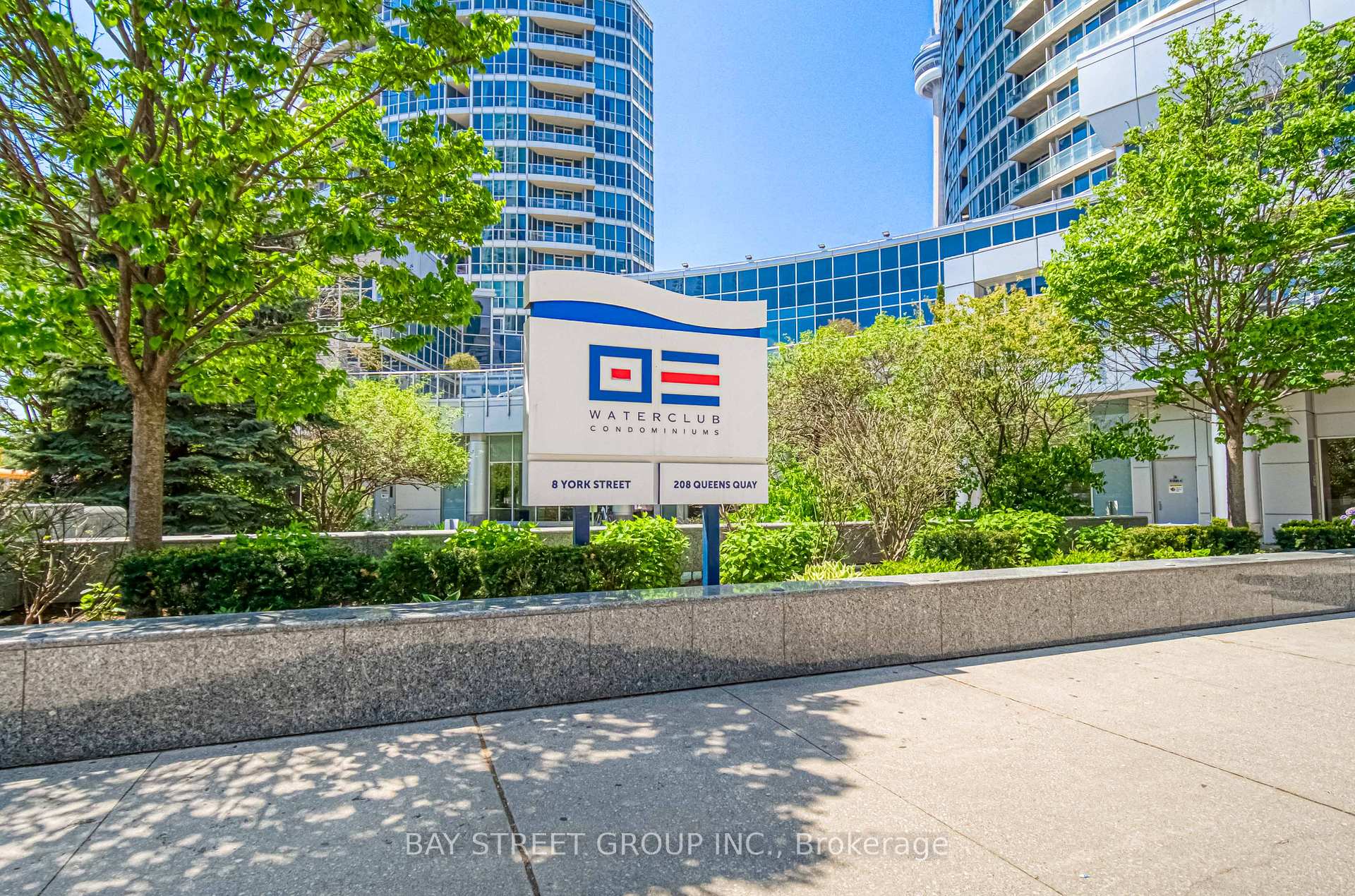 1 Bedroom Condo at 8 York, Toronto For sale
