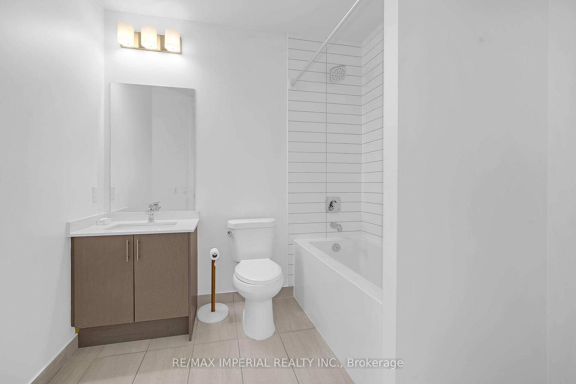 2 Bedrooms Condo at 9000 Jane,  Vaughan For sale
