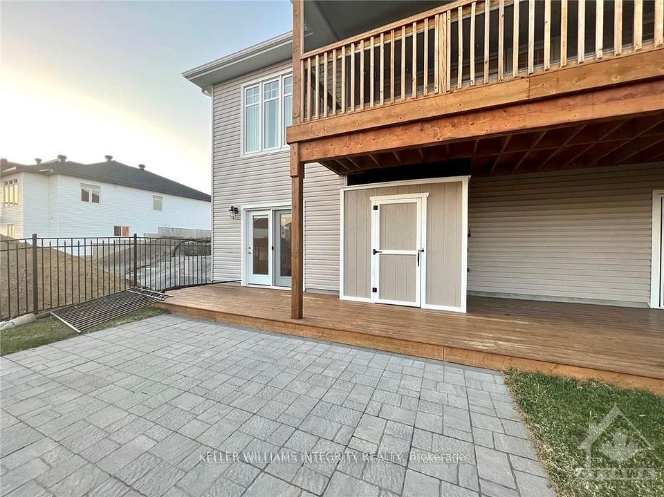 744 Meadowridge