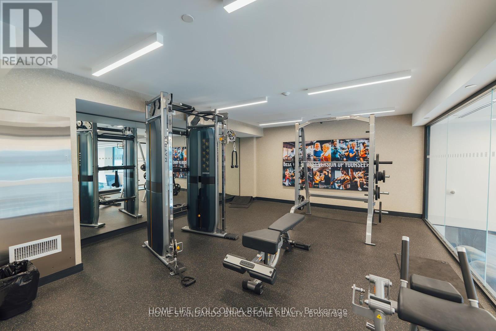 3 Bedrooms Condo at 7 Golden Lion,  Toronto For sale