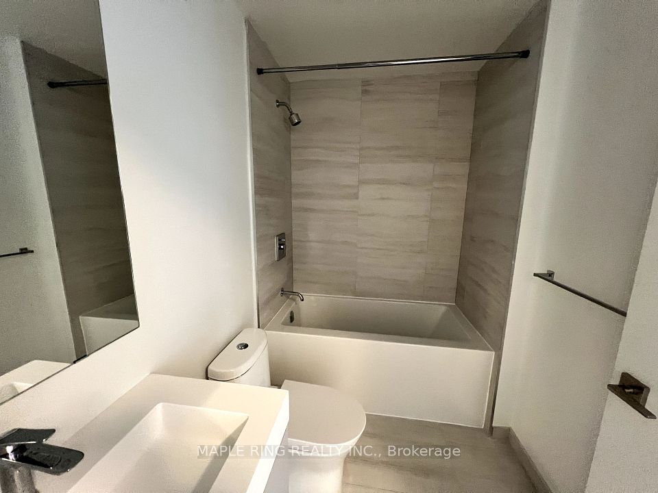 https://trreb-image.ampre.ca/TSuIhoVkN9XL5h8rQCZQXKdsV9PmwJ_hJ2PosYAuZGo/rs:fit:960:960/wm:.5:so:0:50:.4/wmsh:10/wmt:PHNwYW4gZm9yZWdyb3VuZD0nd2hpdGUnIGZvbnQ9JzY4Jz5NQVBMRSBSSU5HIFJFQUxUWSBJTkMuLCBCcm9rZXJhZ2U8L3NwYW4-/L3RycmViL2xpc3RpbmdzLzQwLzcyLzM5LzEyL3AvNTFiYjRjYzktZWQwZS00MDM0LTg2OGUtMTMyYjRiMzIzZjc2LmpwZw.jpg