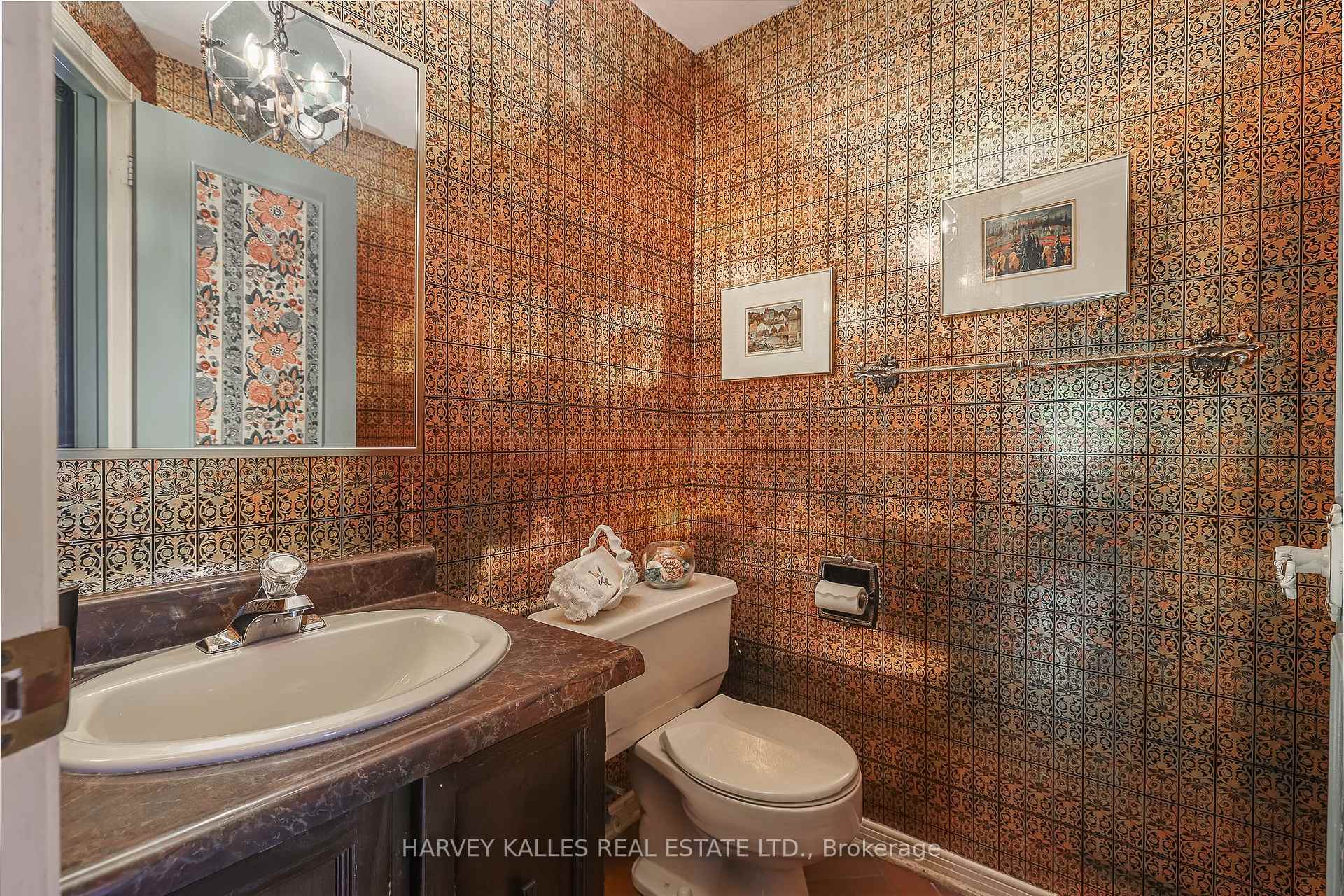 28 Waggoners Wells Lane