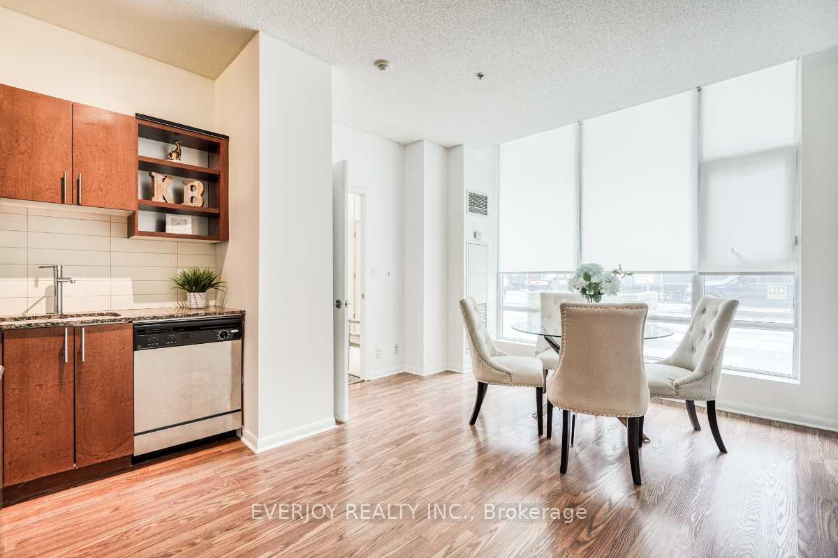 1 Bedroom Condo at 96 St Patrick,  Toronto For sale