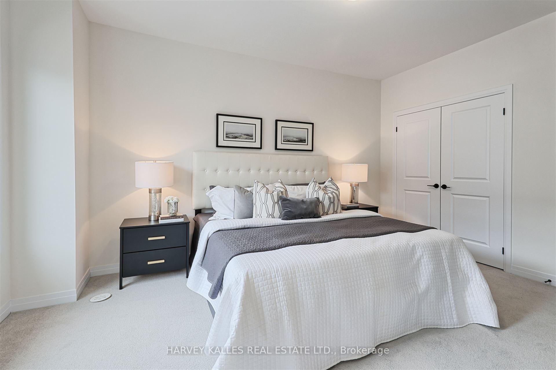 75 De La Roche Drive S