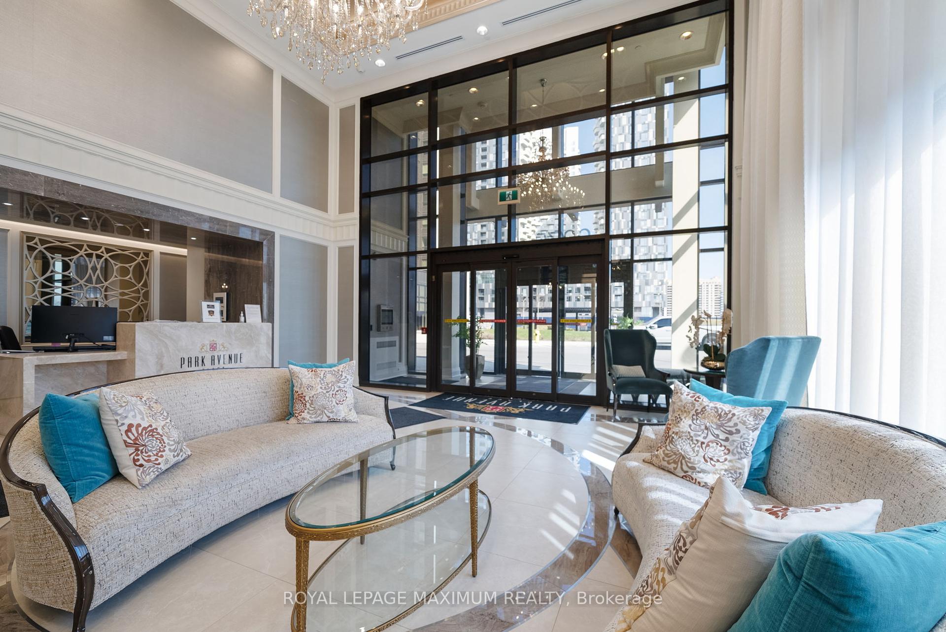 3 Bedrooms Condo at 9075 Jane, Vaughan For sale