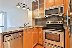 18 Yorkville Avenue 318