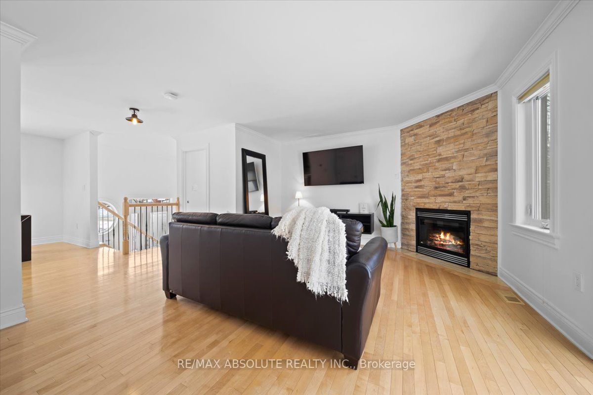 365 GREENWOOD Avenue, CarlingwoodWestboroandArea, ON K2A 1S1
