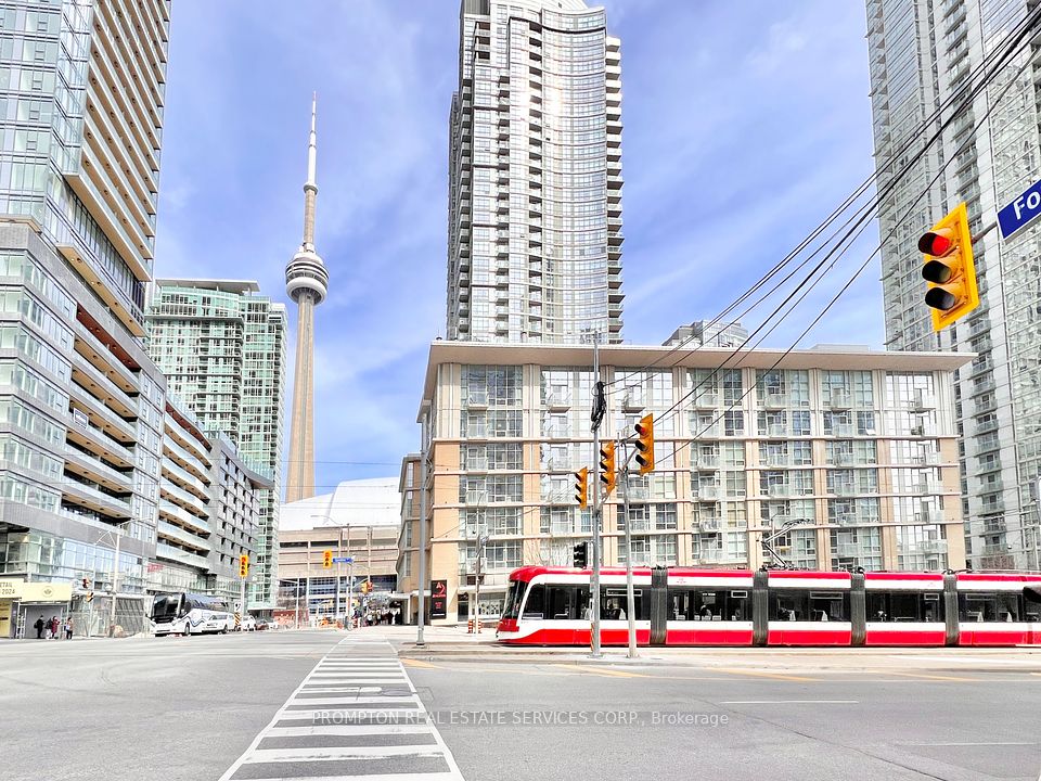 9 Spadina