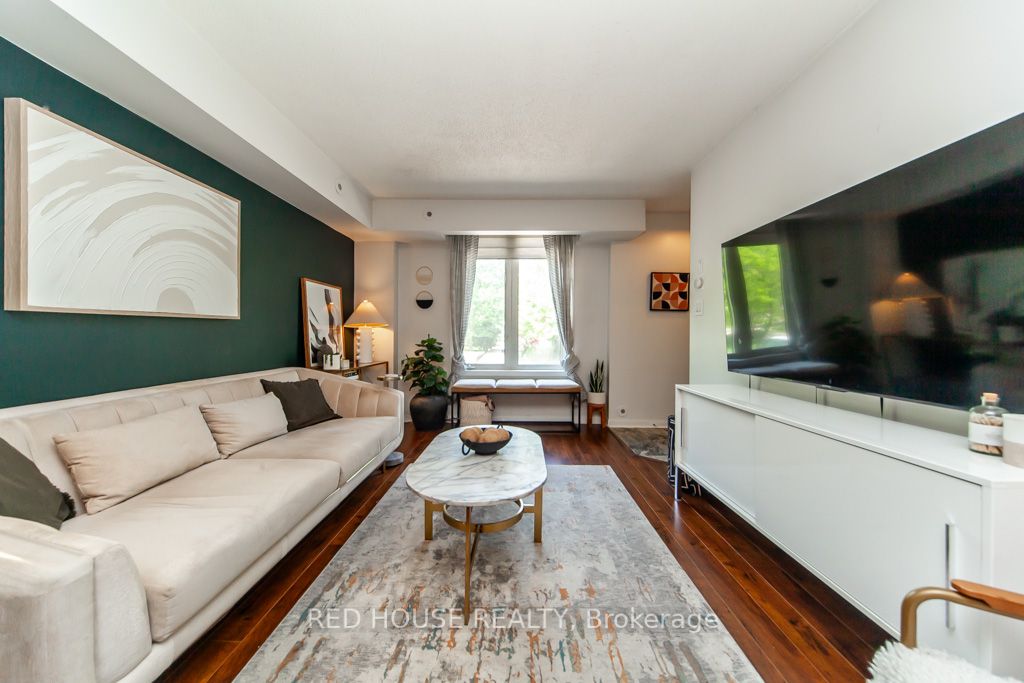 33 Canniff Street, #714