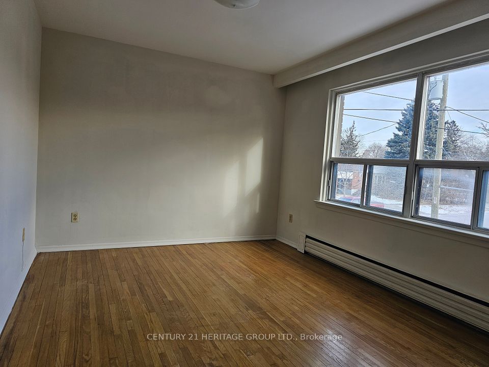 #3 - 423 Pharmacy Avenue ; MLS ID: E12135337