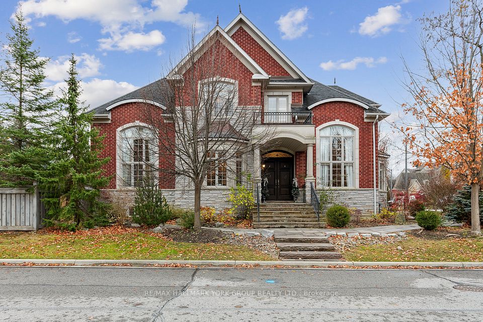 100 Grandvista