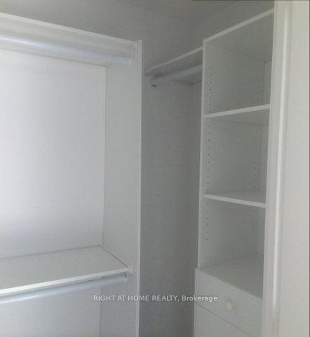 1 Bedroom Condo at 80 MARINE PARADE, Toronto For sale