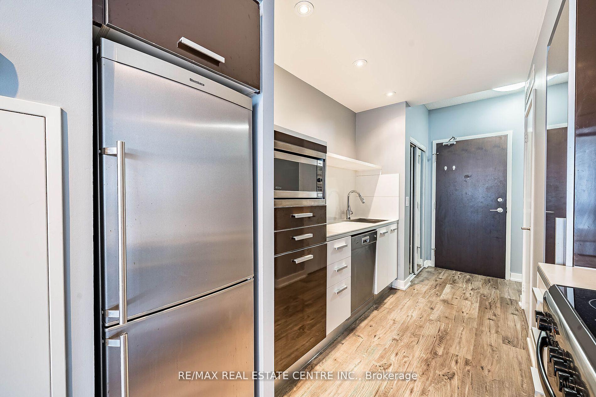 1 Bedroom Condo at 38 Dan Leckie, Toronto For sale