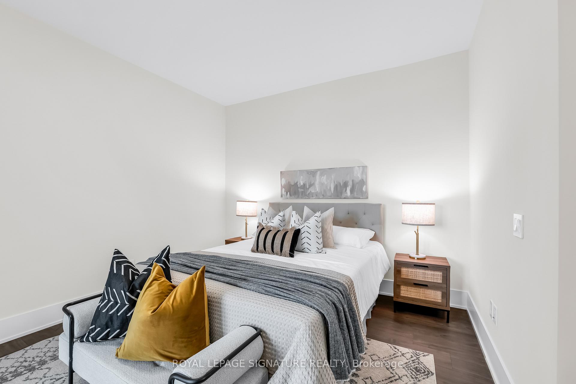 3 Bedrooms Condo at 118 Merchants’ Wharf, Toronto For sale