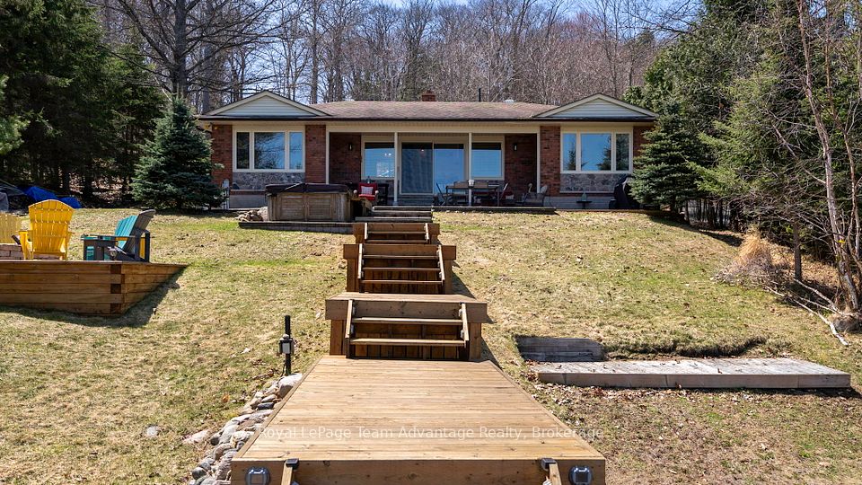 18 Pine Valley