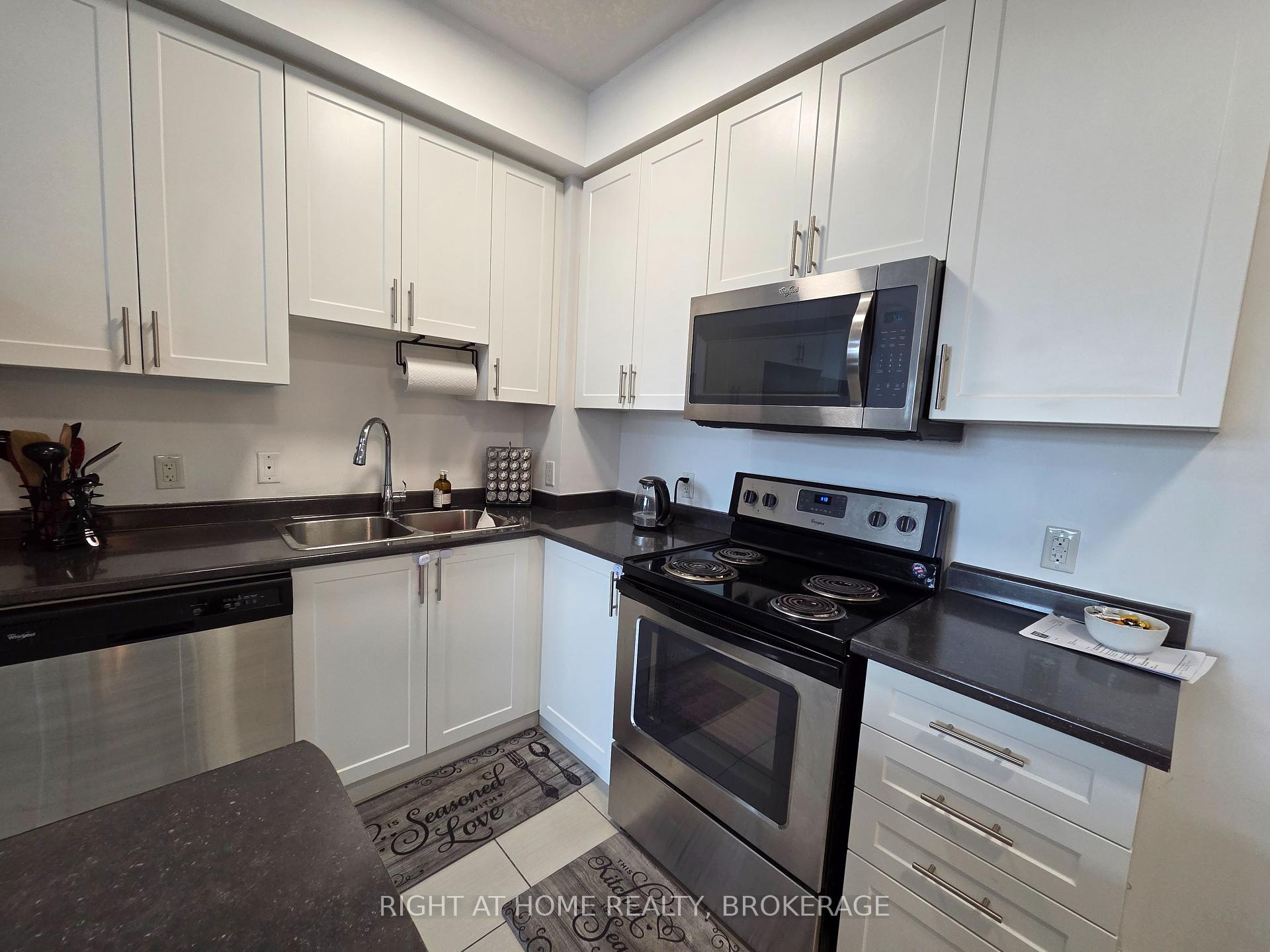 1 Bedroom Condo at 2490 Old Bronte, Oakville For sale