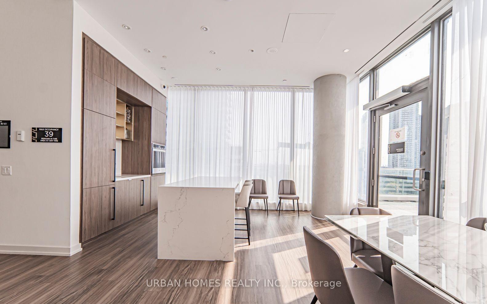 2 Bedrooms Condo at 7890 Jane, Vaughan For sale