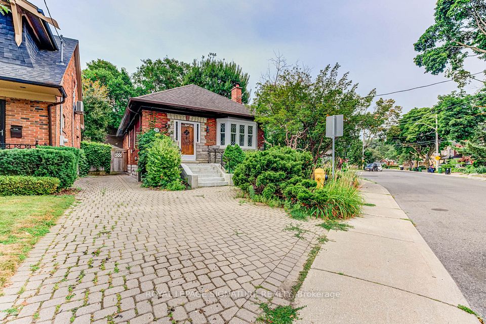 81 Hopedale Avenue