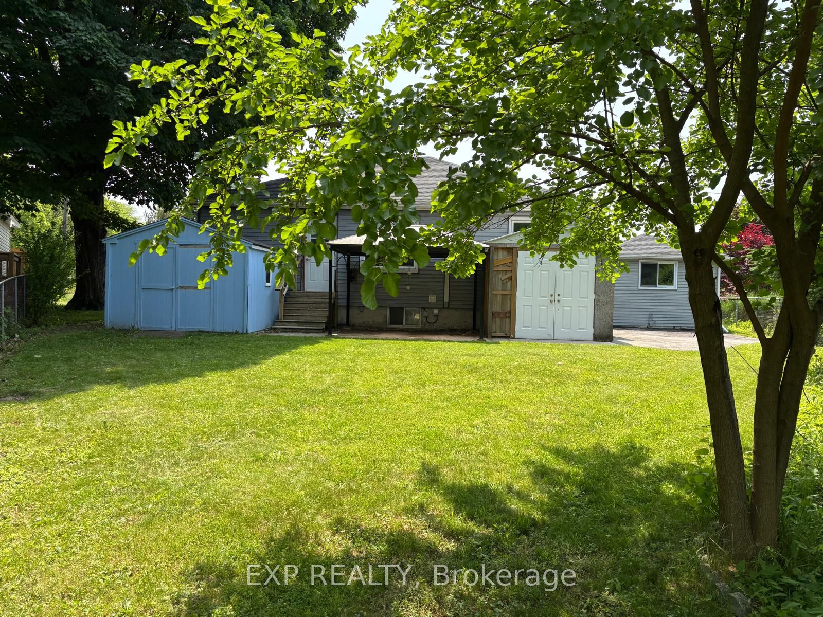 5648 Royal Manor Drive