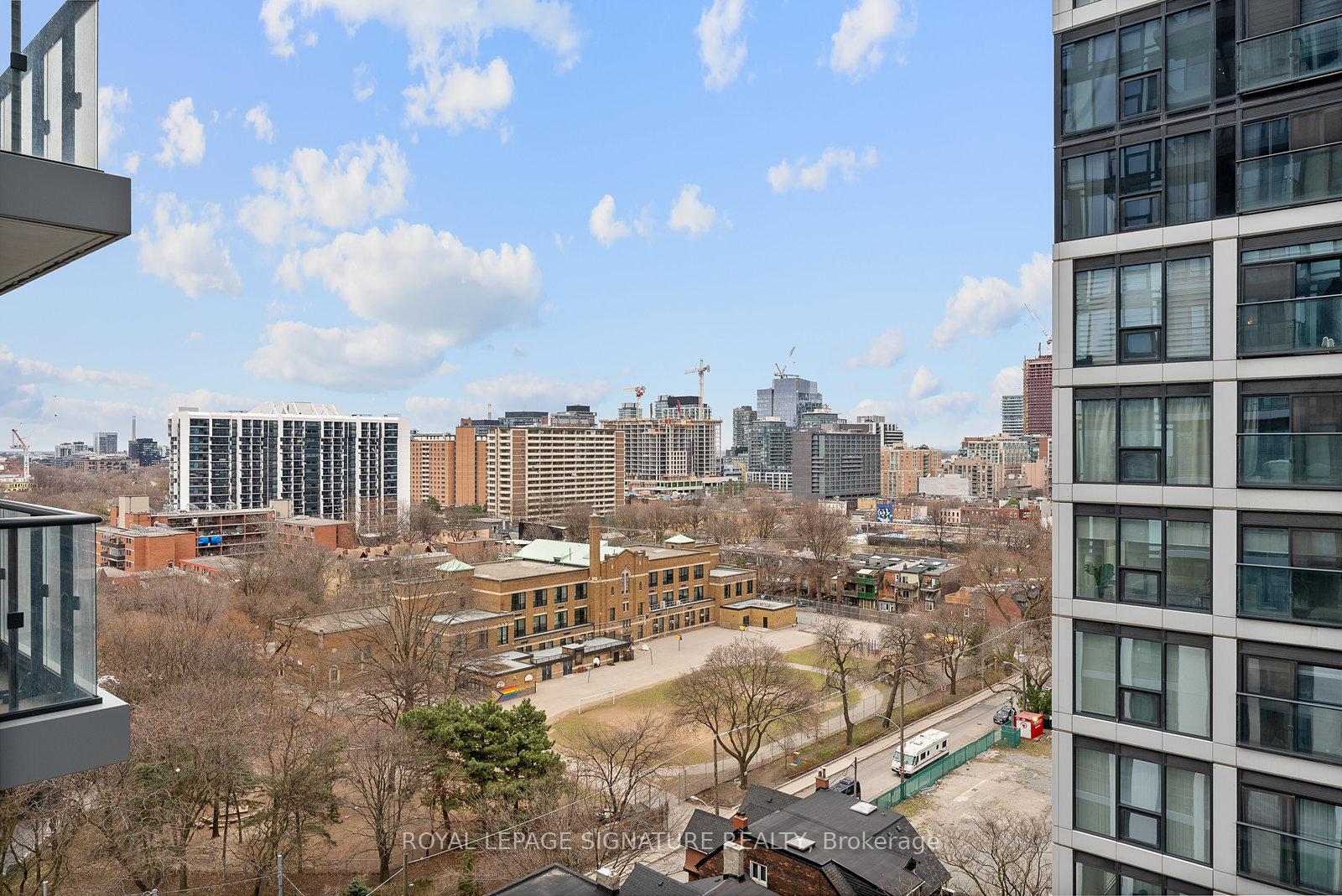 1 Bedroom Condo at 251 Jarvis,  Toronto For sale