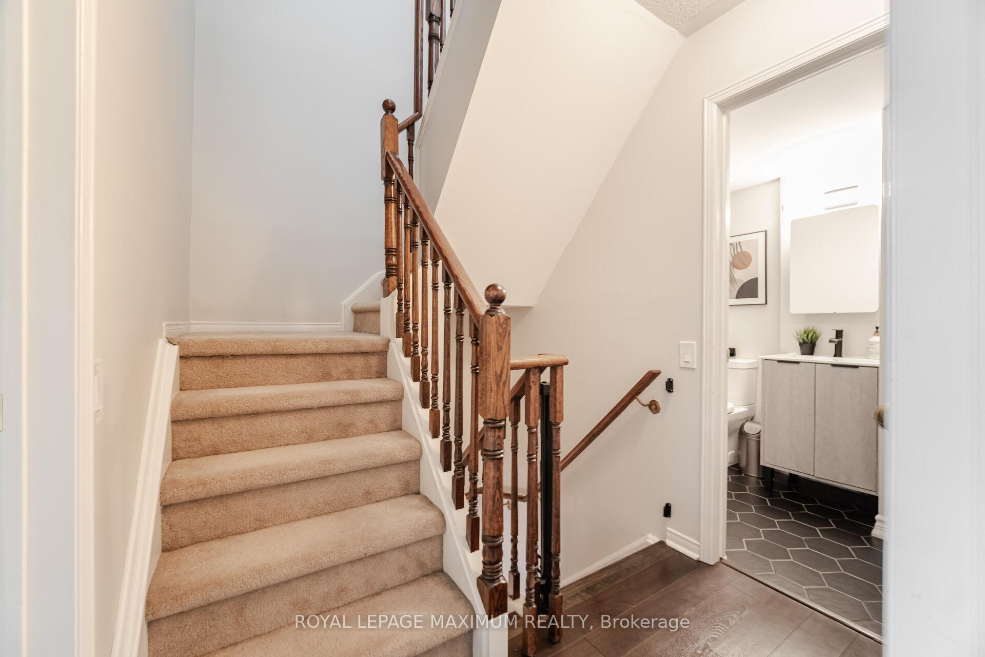 3 Bedrooms Condo at 760 Lawrence, Toronto For sale