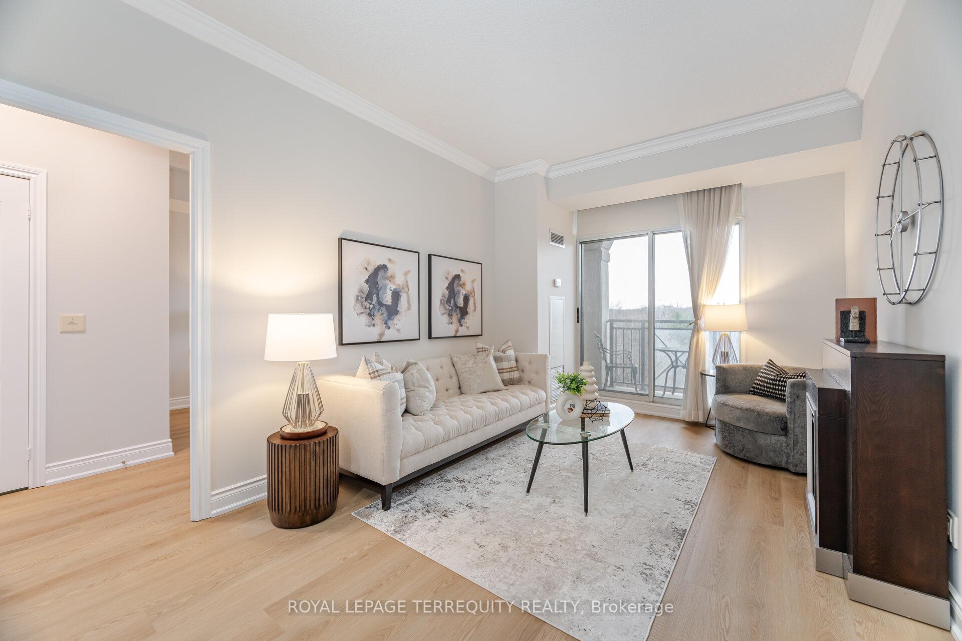 2 Bedrooms Condo at 1101 Leslie,  Toronto For sale