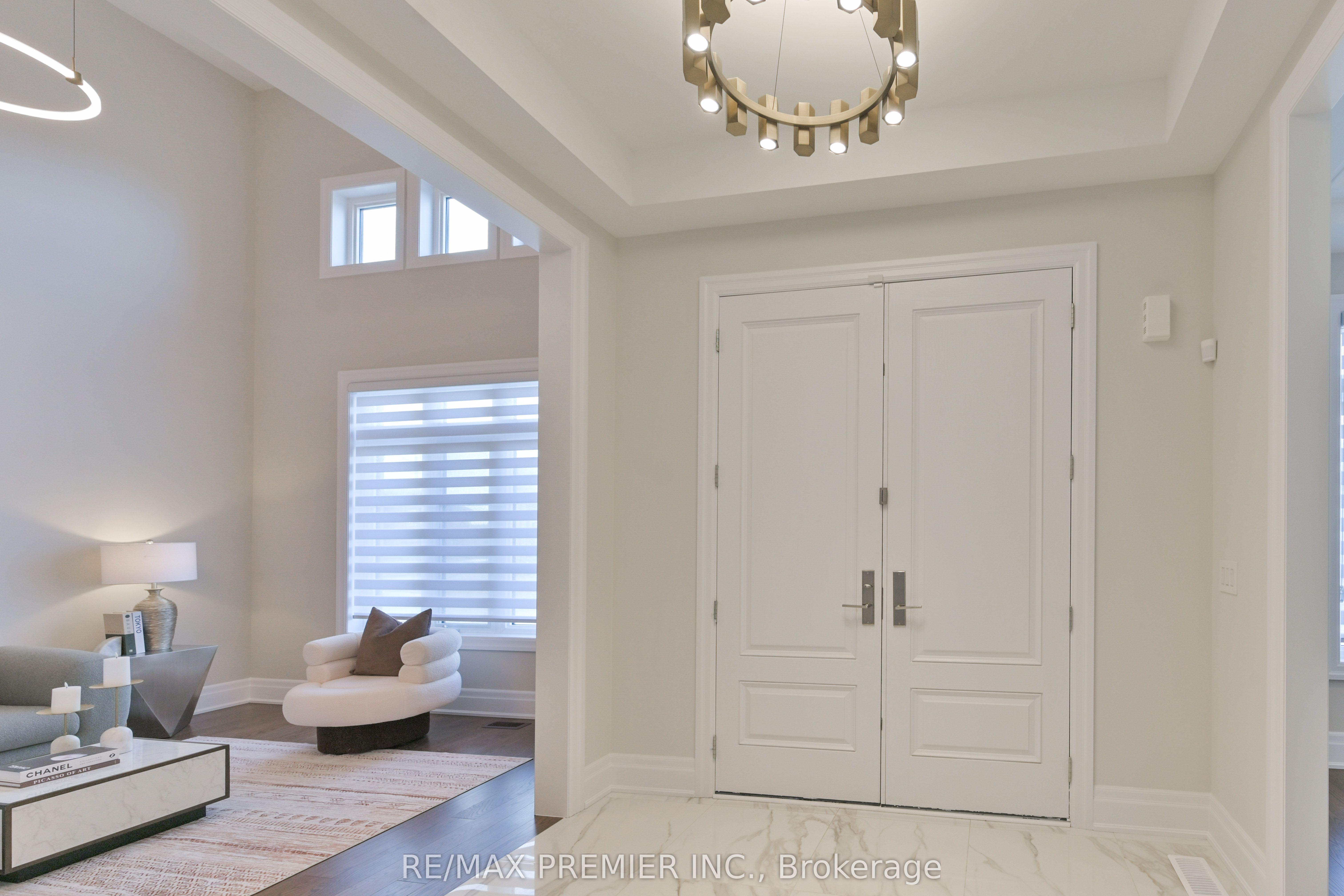 94 Sunny Acre Crescent, King, ON L7B 0S6
