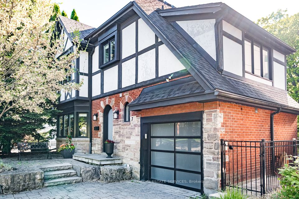 3 Oakwood