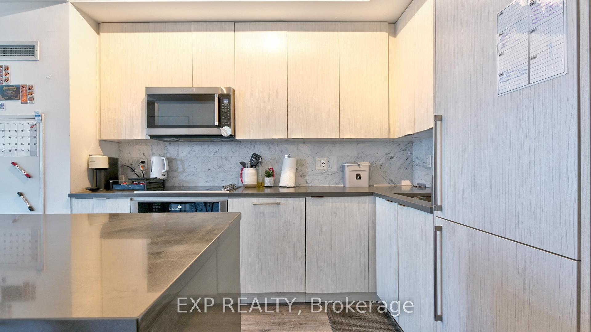 1 Bedroom Co-op at 38 IANNUZZI,  Toronto For sale