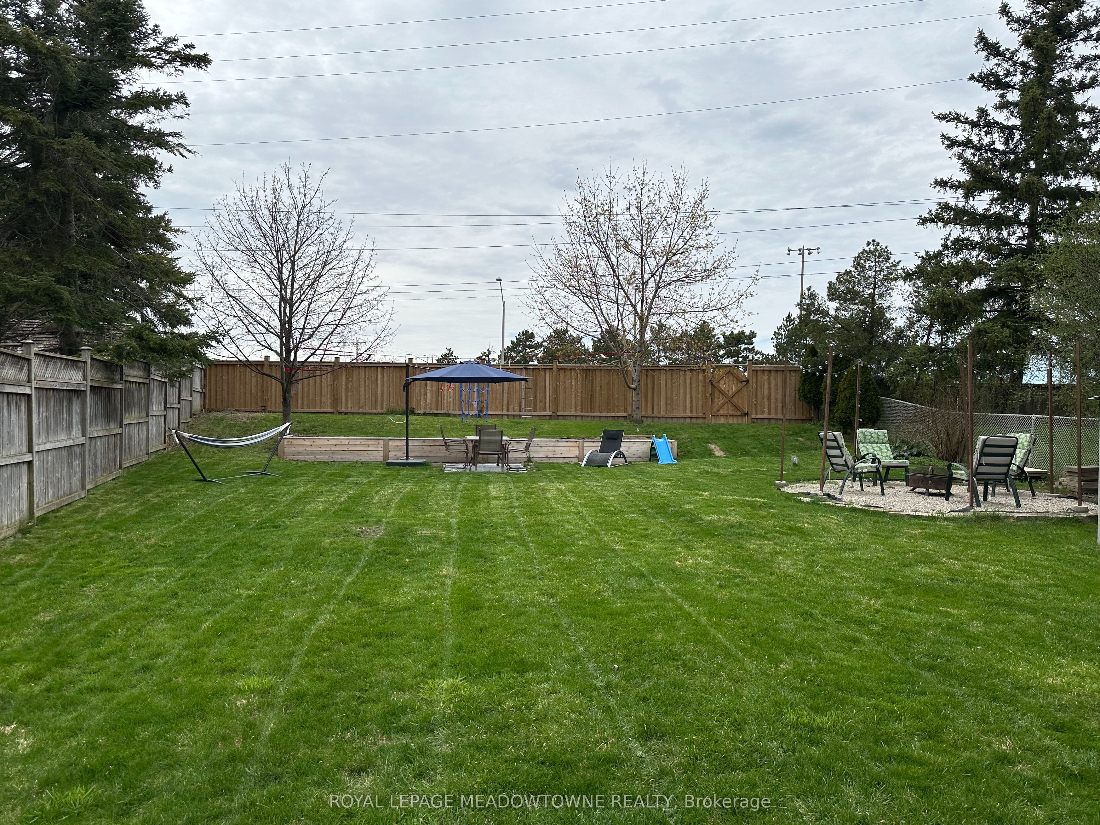 338 Whitehead Crescent