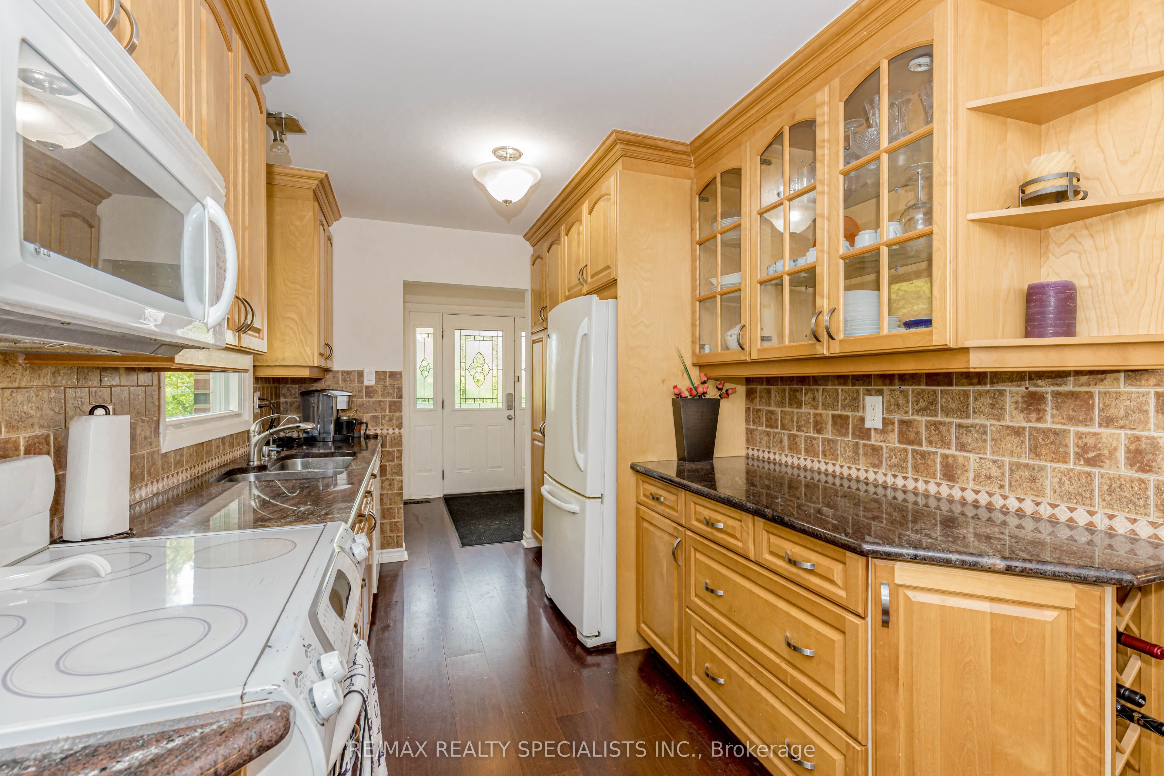 2318 Yolanda Drive
