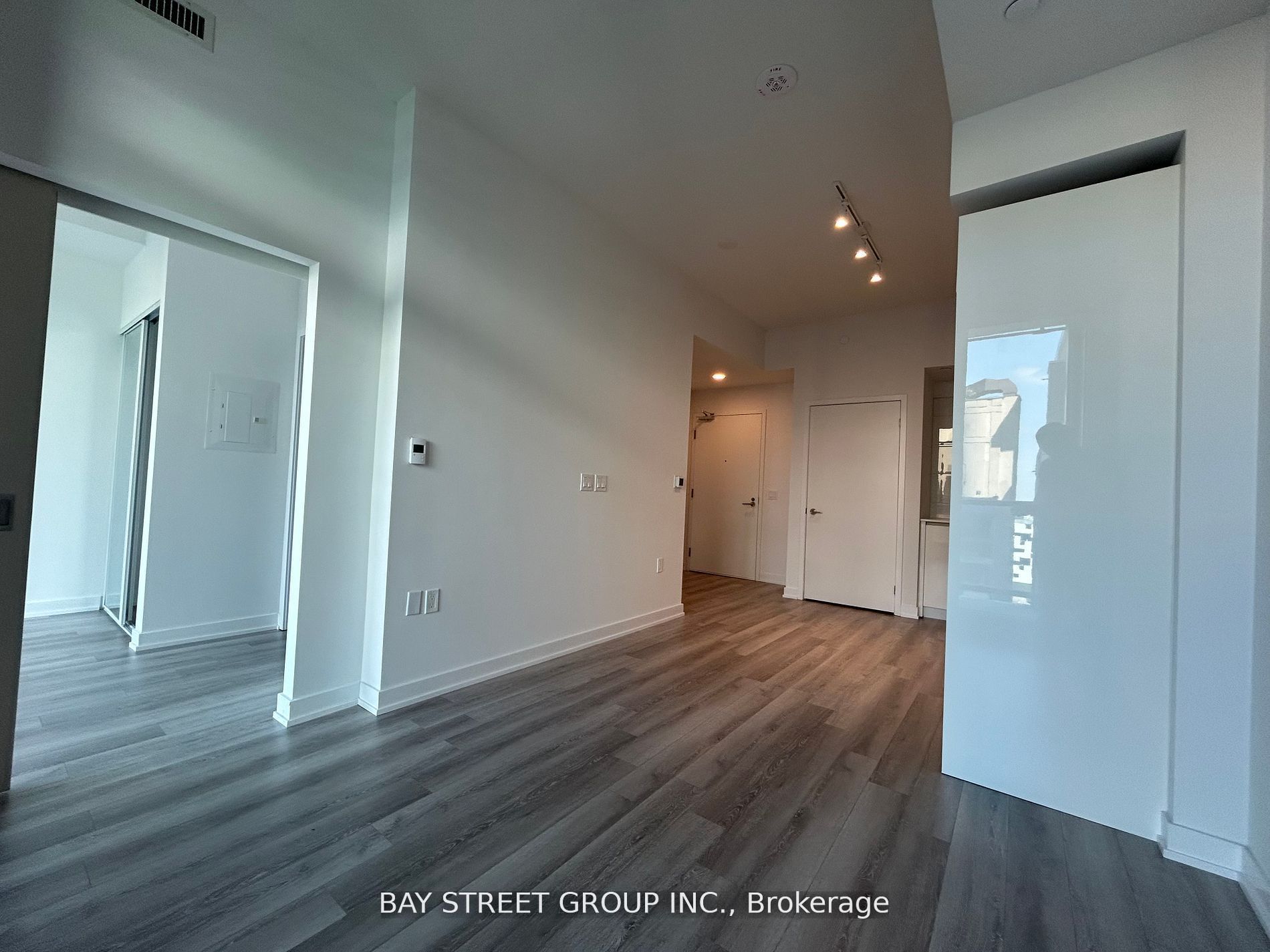 121 St Patrick Street, #1424