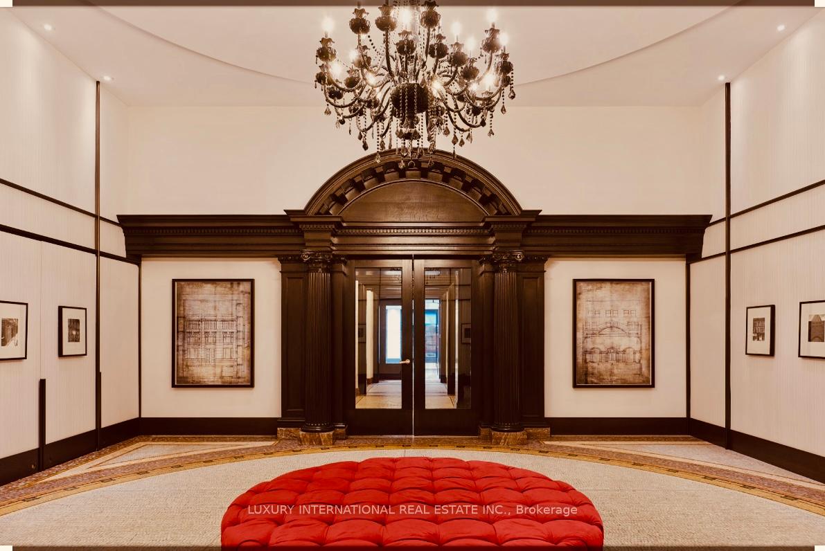 2 Bedrooms Condo at 197 Yonge, Toronto For sale