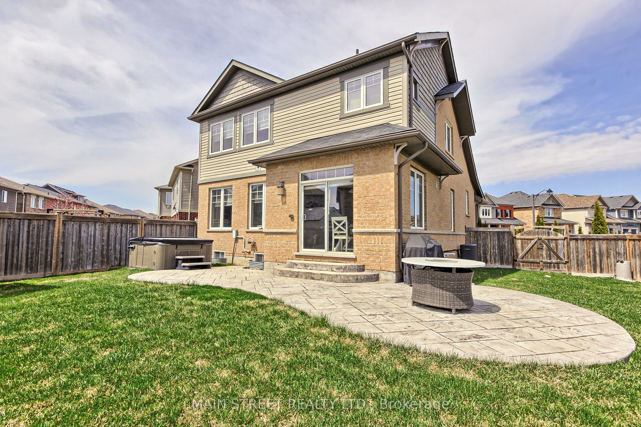 161 Blackwell Crescent
