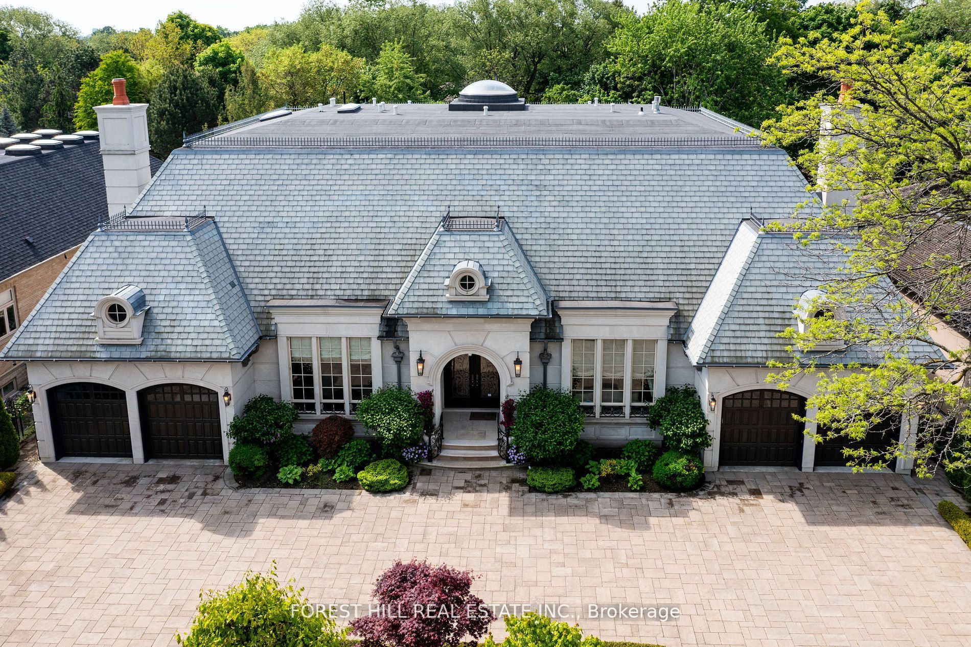 101 Forest Heights Boulevard, Toronto, ON M2L 2K7