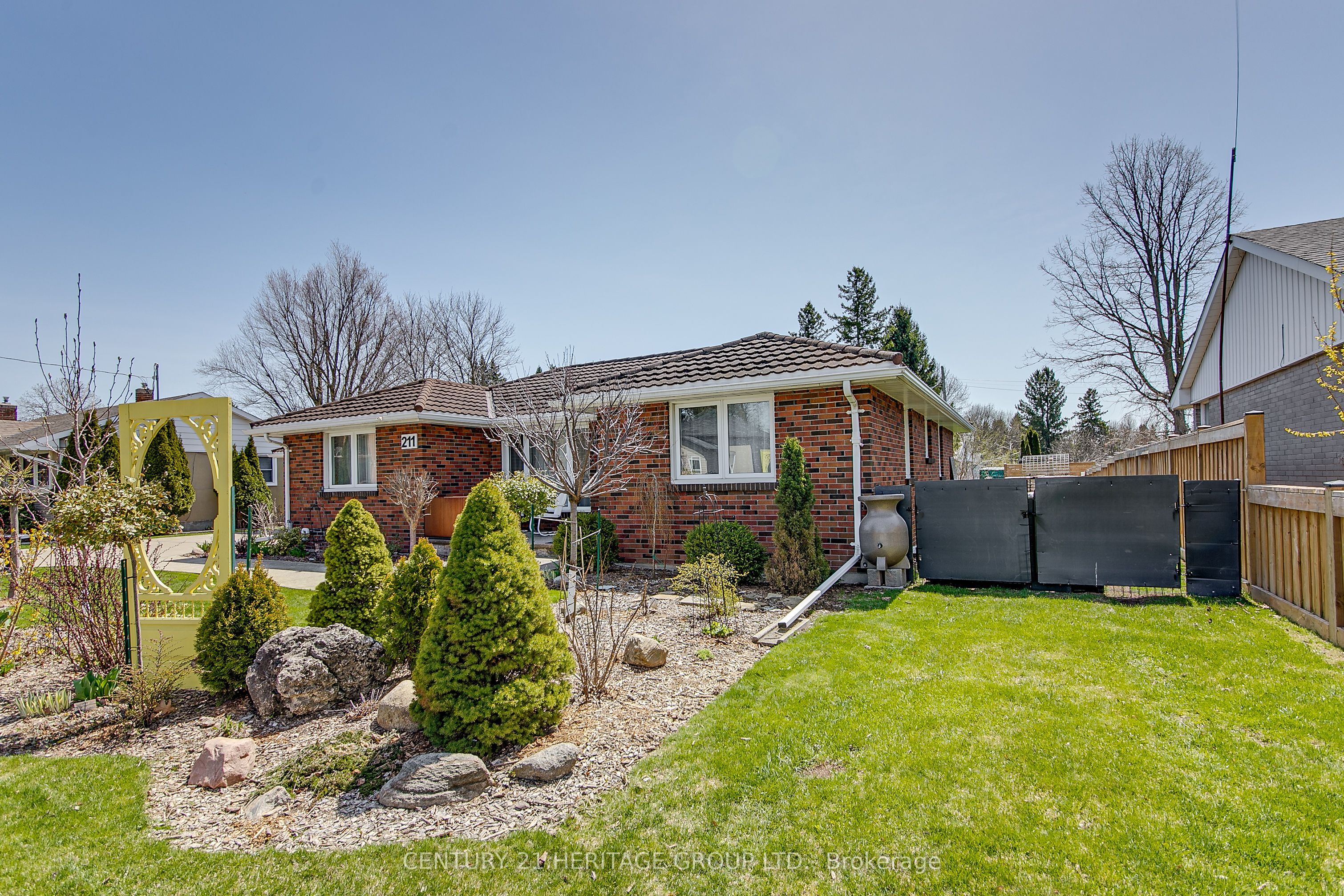 211 Albert Street, New Tecumseth, ON L9R 1B6