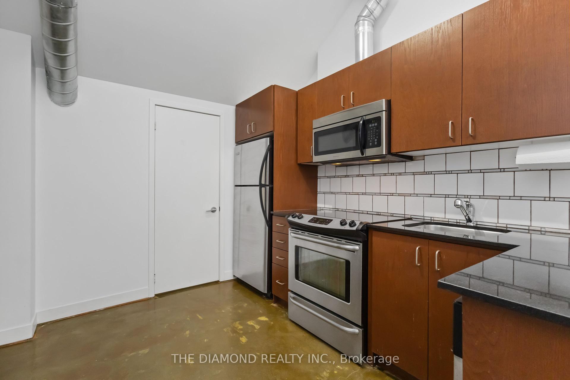 2 Bedrooms Condo at 201 Carlaw, Toronto For sale